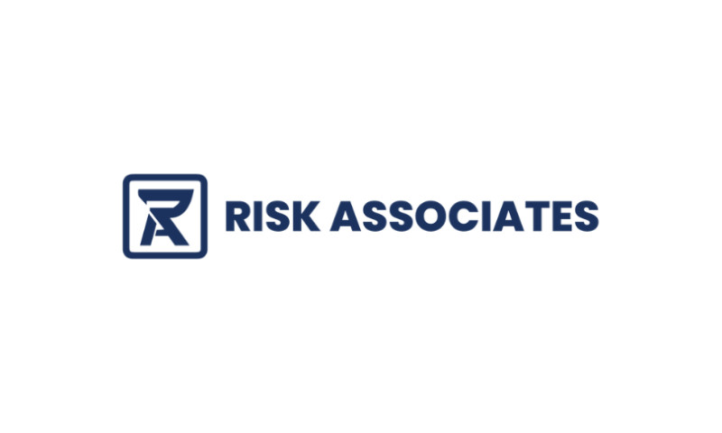 Risk Associate