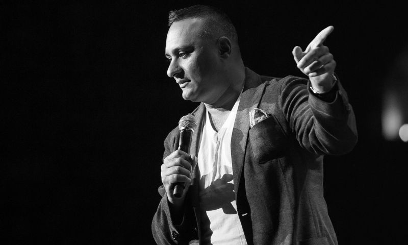 RUSSELL PETERS