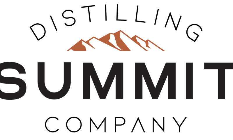 Summit Distilling Company Logo, and Bottle Design