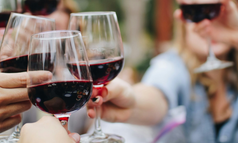 Promotion of a Platform for Booking Wine Tours and Wine Tastings