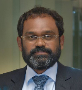 Dr Shiv M Kumar