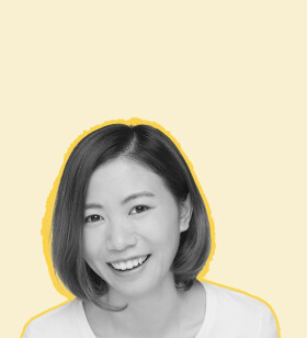 designer and creative partner who helps brands bring clarity and personality to their visual identity and digital presence