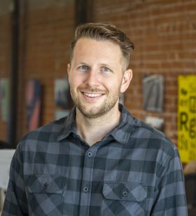 Chris Thomas