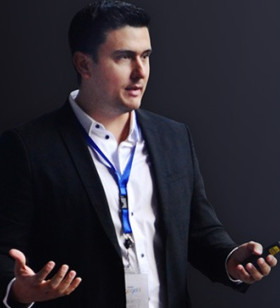 Alberto Alvarez | CEO