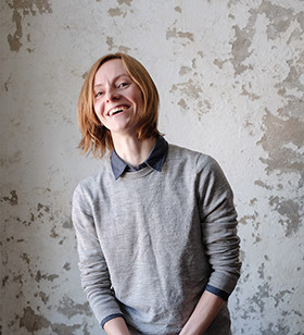 graphic designer with a big soft spot for building any and all things out of paper