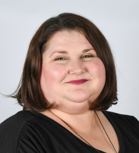Lindsay Palmer